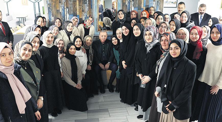 Yeni bir devrin kapılarını açacağız