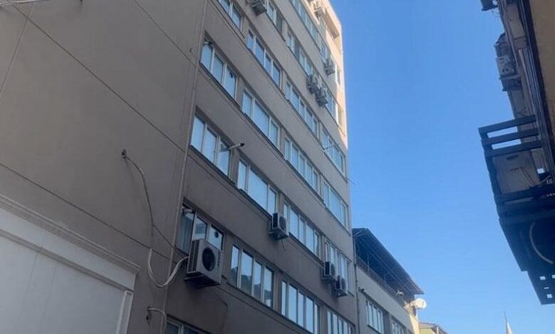 Yer: Bursa! 21 yaşındaki genç kız feci biçimde can verdi 1 yer bursa 21 yasindaki genc kiz feci bicimde can verdi JGY7IvdH