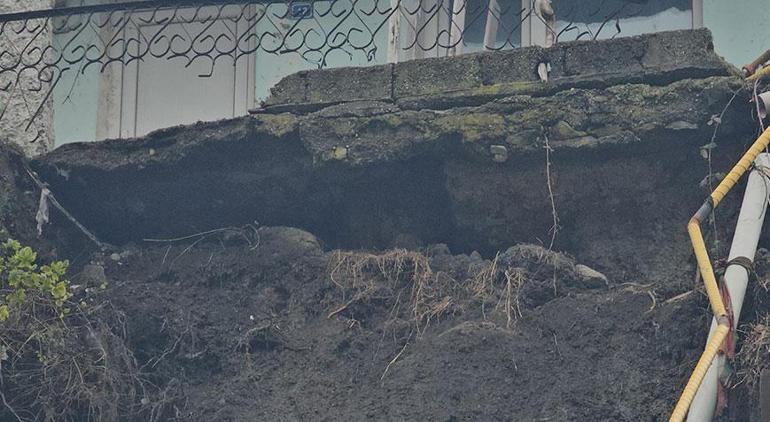 Zonguldak’ta korkutan heyelan! 3 mesken tahliye edildi 2 zonguldakta korkutan heyelan 3 mesken tahliye edildi 0 Gw2p7sGa