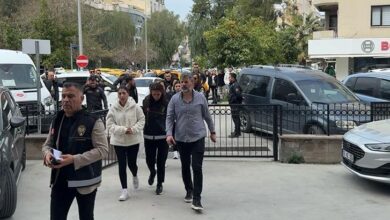 4 bayandan tapu mudurune akilalmaz tuzak eterle bayiltip uygunsuz manzaralarini kaydettiler SKJXi2P3