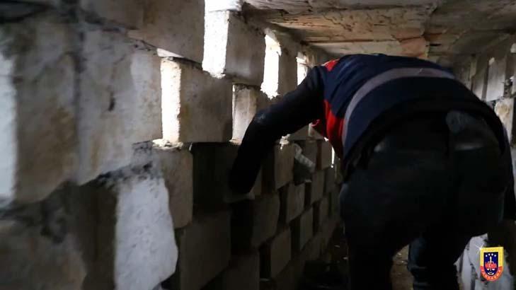 4 yıl tüm hazırlığı bu an için yaptı, başaramadı! Çamaşır makinesinin altında hata tüneli 5 4 yil tum hazirligi bu an icin yapti basaramadi camasir makinesinin altinda hata tuneli l3gHPDcN
