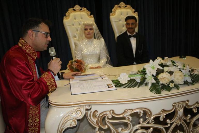 Almanya'dan geldi Ecrin ismini aldı! Tokatlı Tamer ile dünyaevine girdi 2 almanyadan geldi ecrin ismini aldi tokatli tamer ile dunyaevine girdi 0 dEZArtjf