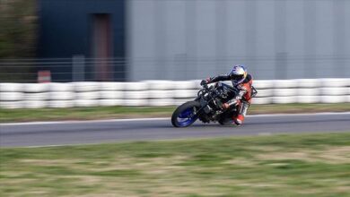 dunya supersport sampiyonasinda yarisan can oncu kaza yapti I4ZlzO9n