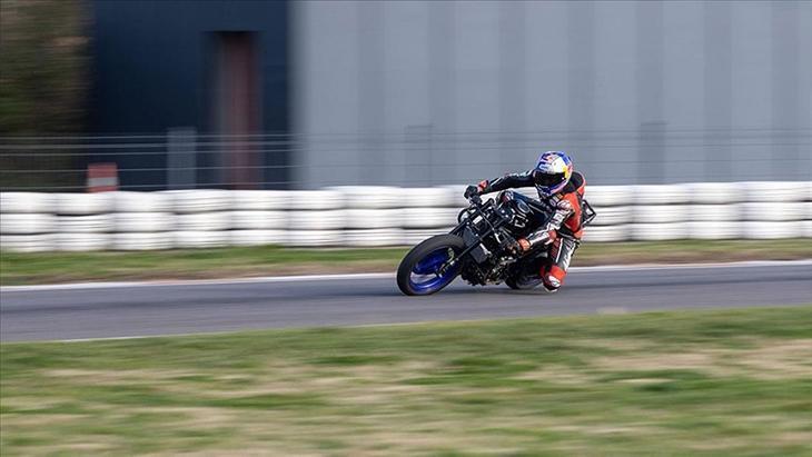 Dünya Supersport Şampiyonası'nda yarışan Can Öncü kaza yaptı! 1 dunya supersport sampiyonasinda yarisan can oncu kaza yapti I4ZlzO9n