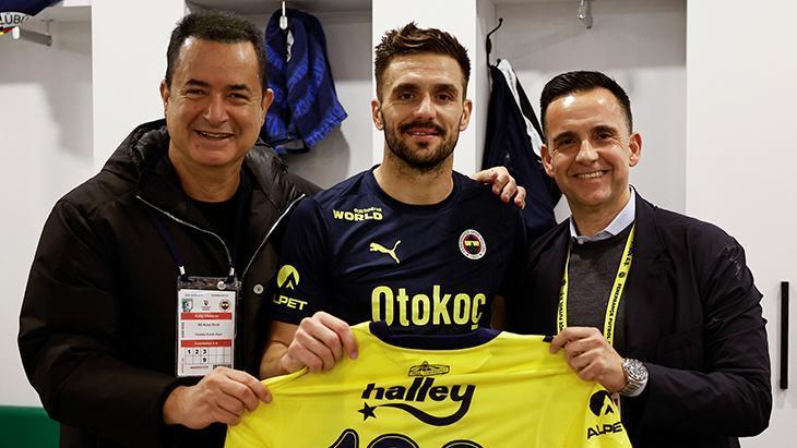 Dusan Tadic: Büyük bir kadroda oynuyorsanız bu tenkitler normal! 1 dusan tadic buyuk bir kadroda oynuyorsaniz bu tenkitler normal gzvWSRnM