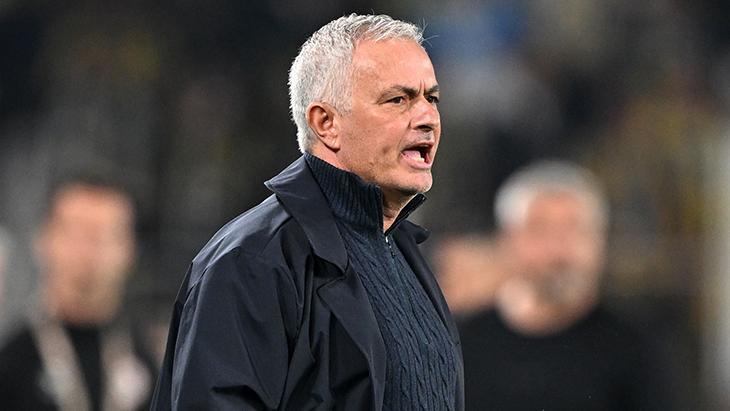 Fenerbahçe'de Jose Mourinho'dan derbi uyarısı! 1 fenerbahcede jose mourinhodan derbi uyarisi b6pTQR9Q