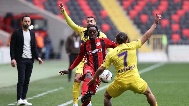 gaziantep fk 3 golle kazandi eyupsporun galibiyet hasreti 4 maca cikti Z7HS5lpl