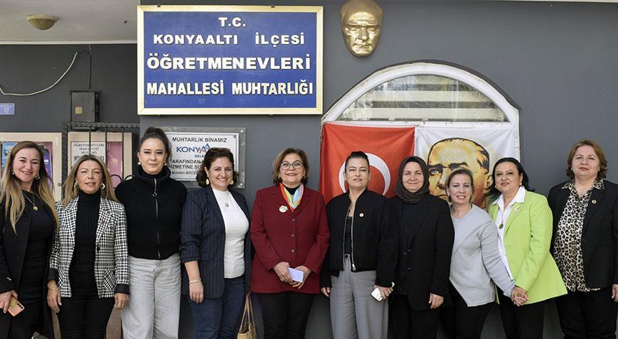 Kentte bayan muhtarlar devrimi! İlham veren öyküleri herkesi mest etti