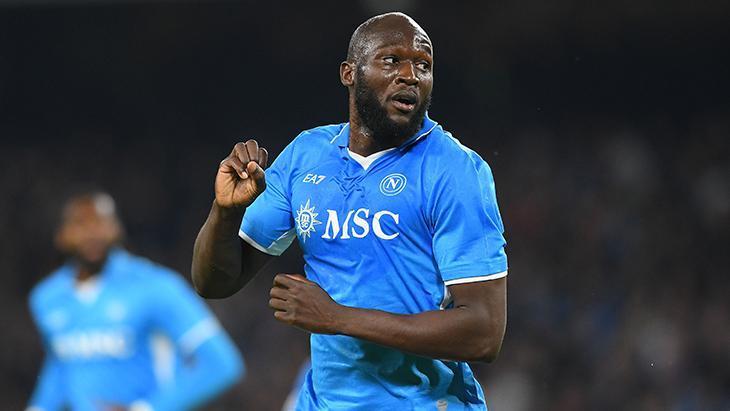 Napoli, dev maçta Milan'ı 2 golle yıktı! 1 napoli dev macta milani 2 golle yikti sGpbXSaP