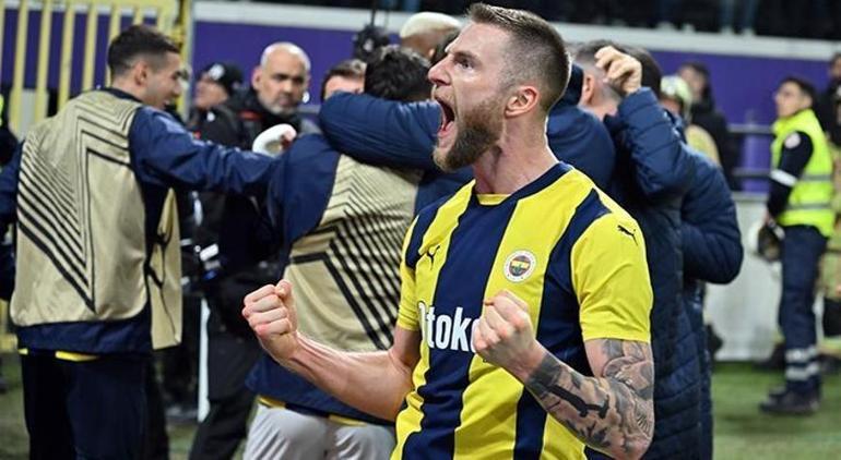 Volkan Demirel'den Fenerbahçeli yıldıza övgü: 30 yıldır gördüğüm isimler ortasında birinci 3'e müellifim 2 volkan demirelden fenerbahceli yildiza ovgu 30 yildir gordugum isimler ortasinda birinci 3e muellifim 0 fJDUjw95
