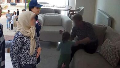 15 yasindaki bebege azap kameraya takildi bakici dehsetinde yeni gelisme GGrFNaQ5