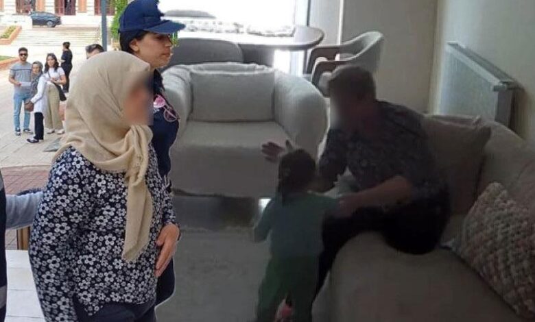 1,5 yaşındaki bebeğe azap kameraya takıldı! Bakıcı dehşetinde yeni gelişme 1 15 yasindaki bebege azap kameraya takildi bakici dehsetinde yeni gelisme GGrFNaQ5