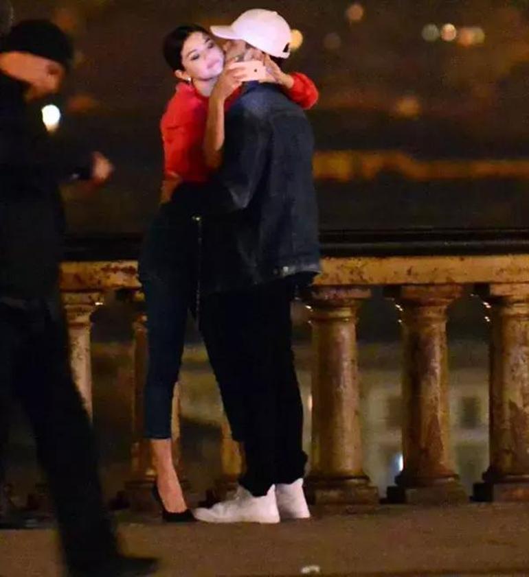 3 kez Justin Bieber ile sevgili oldu, memnun olamadı! Aradığı aşkı 2023'te buldu 4 3 kez justin bieber ile sevgili oldu memnun olamadi aradigi aski 2023te buldu 2 d3S8bwNq