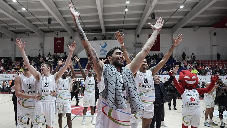 Aliağa Petkimspor, Yukatel Merkezefendi Belediyesi Basket'e takılmadı! 1 aliaga petkimspor yukatel merkezefendi belediyesi baskete takilmadi