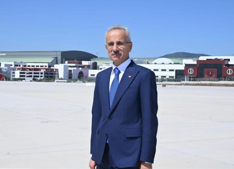 Antalya Havalimanı'nın kapasitesi 82 milyona çıkıyor! 2 antalya havalimaninin kapasitesi 82 milyona cikiyor 0 WlZ7vwhe