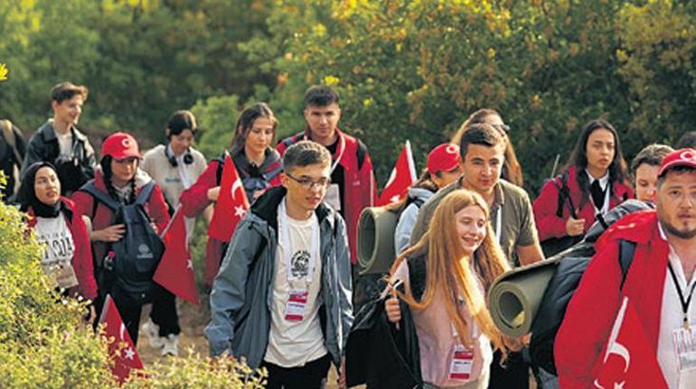 Bağrımızdaki evlatlara anma! Gelibolu Yarımadası’nda tarihi gün 2 bagrimizdaki evlatlara anma gelibolu yarimadasinda tarihi gun 0 vtI1GV5q