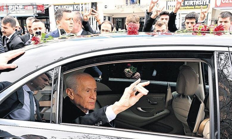 bahceli icin yeni muzik bestelendi Y97PgCEJ