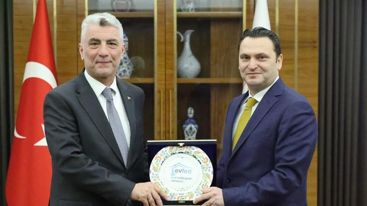 Bakan Bolat, EVFED Yönetim Kurulu Lideri Kaplangı'yı kabul etti 1 bakan bolat evfed yonetim kurulu lideri kaplangiyi kabul etti Z7EAFYtT
