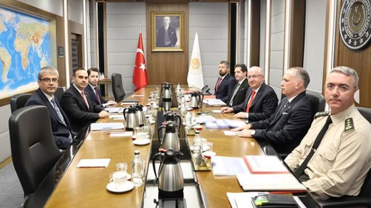 Bakan Güler ile Sanayi ve Teknoloji Bakanı Kacır bir ortaya geldi 1 bakan guler ile sanayi ve teknoloji bakani kacir bir ortaya geldi SRHafCt3
