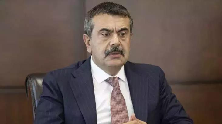 Bakan Tekin'den kazada hayatını kaybeden öğretmenler için taziye bildirisi 1 bakan tekinden kazada hayatini kaybeden ogretmenler icin taziye bildirisi rZgCgpOV