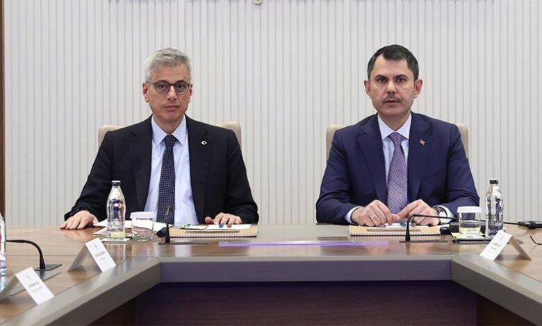 Bakanlar Memişoğlu ve Bakan Kurum istişare toplantısında bir ortaya geldi 1 bakanlar memisoglu ve bakan kurum istisare toplantisinda bir ortaya geldi ItU2uipS
