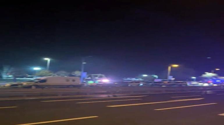 Bakırköy'de polise saldırı! İki kişi yaralı olarak yakalandı 2 bakirkoyde polise saldiri iki kisi yarali olarak yakalandi 0 4eUNt1bD