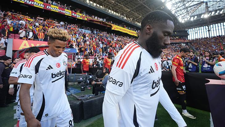 Beşiktaş'ta Arthur Masuaku'dan berbat haber! 1 besiktasta arthur masuakudan berbat haber 5JlLI1JA