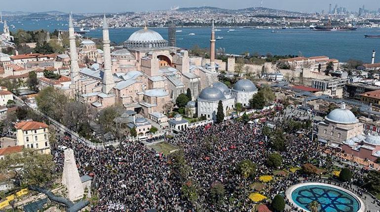 Beyazıt'ta binler Gazze için yürüdü 2 beyazitta binler gazze icin yurudu 0