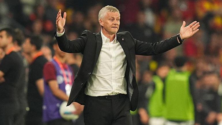 Bilal Meşe'den Mourinho'ya İrfan Can Kahveci tepkisi! 3 bilal meseden mourinhoya irfan can kahveci tepkisi 1 33gqDkme