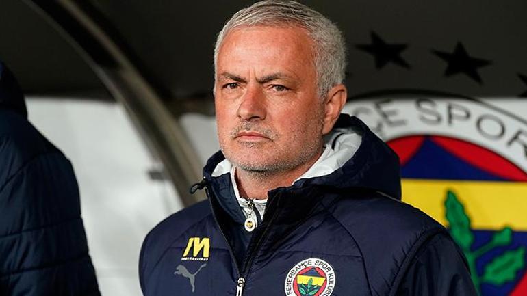 Bilal Meşe'den Mourinho'ya sert eleştiri! 'Kendi kuyusunu kazıyor' 2 bilal meseden mourinhoya sert elestiri kendi kuyusunu kaziyor 0 n9FX8QKs