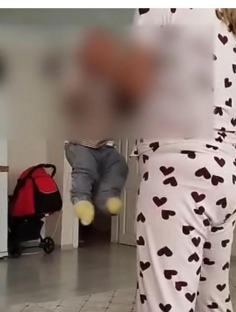 Bunu yapan insan olamaz! Cani bakıcıdan bebeğe şiddet 3 bunu yapan insan olamaz cani bakicidan bebege siddet 1 XLOYqEJn
