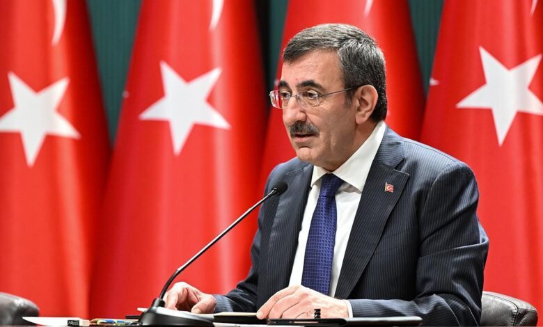 Cevdet Yılmaz: AFAD başta olmak üzere kurumlarımız alanda 1 cevdet yilmaz afad basta olmak uzere kurumlarimiz alanda lSeEQkmw