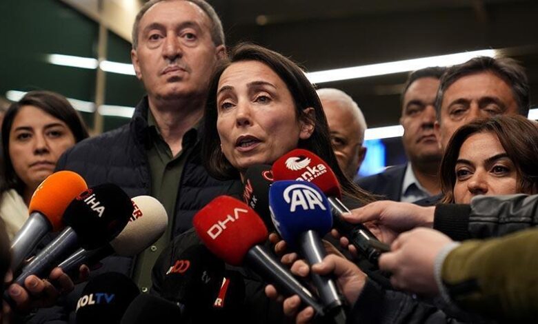 DEM Parti'den Sırrı Süreyya Öncü'nün sıhhat durumuna ait açıklama 1 dem partiden sirri sureyya oncunun sihhat durumuna ait aciklama 95zqau9t