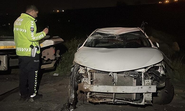 Diyarbakır'da trafik kazası! Devrilen arabadaki 1 kişi öldü, 3 kişi yaralandı 1 diyarbakirda trafik kazasi devrilen arabadaki 1 kisi oldu 3 kisi yaralandi T8ScrC6Q