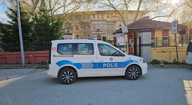 Edirne'de dehşetli olay! 14 yaşındaki Gülden'in cansız vücudu okul bahçesinde bulundu 2 edirnede dehsetli olay 14 yasindaki guldenin cansiz vucudu okul bahcesinde bulundu 0 TQVlUK7T