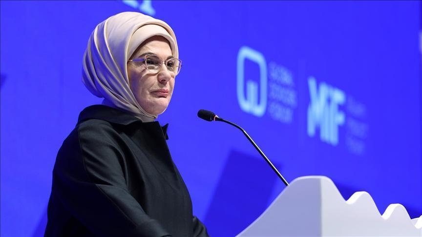 Emine Erdoğan: Düzgünlüğü büyütürsek insanlığı yaşatırız