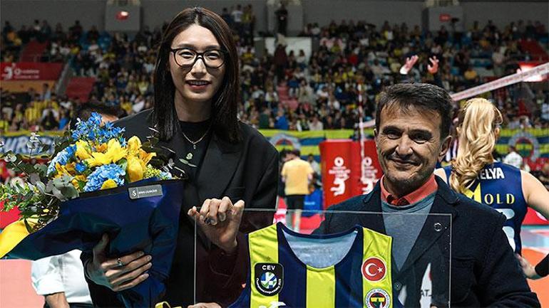 Fenerbahçe efsanesi Kim Yeon Koung'un All Star maçında yer alacak isimler muhakkak oldu! Eda Fazilet sürprizi 2 fenerbahce efsanesi kim yeon koungun all star macinda yer alacak isimler muhakkak oldu eda Pvs2AgH8
