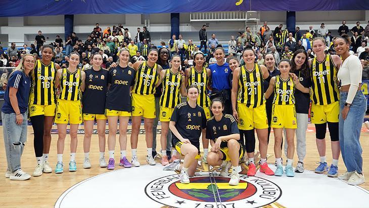 Fenerbahçe Opet seride 1-0 öne geçti 1 fenerbahce opet seride 1 0 one gecti PmSLpHk3