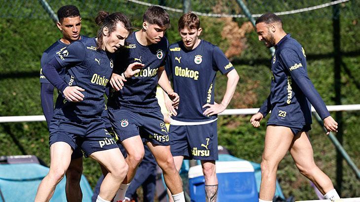 Fenerbahçe'de Gaziantep FK maçı mesaisi başladı! 1 fenerbahcede gaziantep fk maci mesaisi basladi Tehhq2Yg