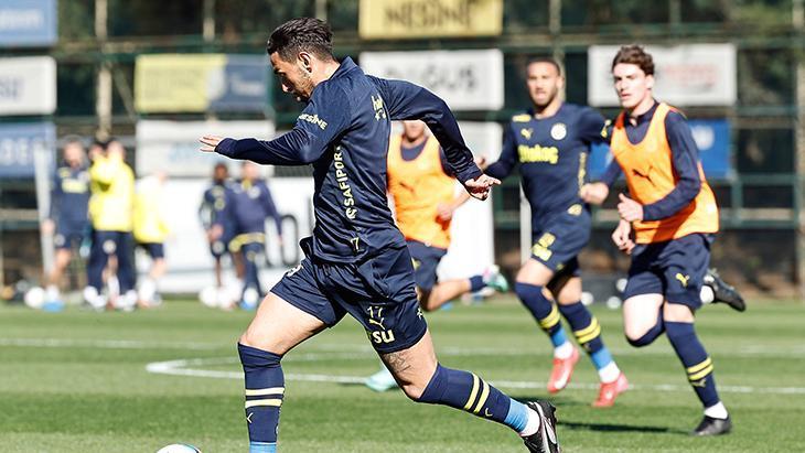 fenerbahcede sevindiren gelisme yildiz isim geri dondu cVpl8Jec