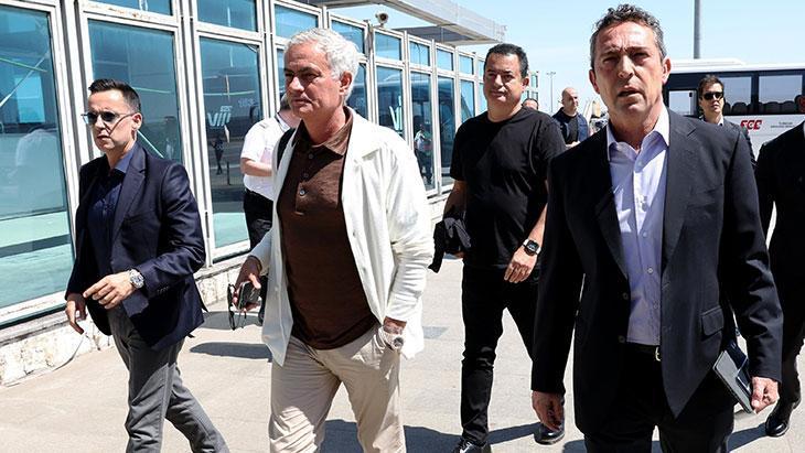 Fenerbahçe'nin yıldız futbolcu için ödeyeceği bonservis ortaya çıktı! İşte mukavele teklifi 1 fenerbahcenin yildiz futbolcu icin odeyecegi bonservis ortaya cikti iste mukavele teklifi jQjuuPyl