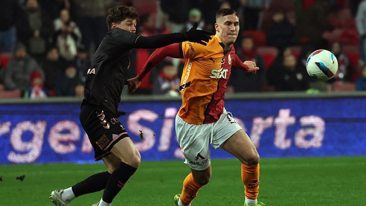 Galatasaray'da Roland Sallai şoku! Cezalı duruma düştü 1 galatasarayda roland sallai soku cezali duruma dustu S1B7sAMf