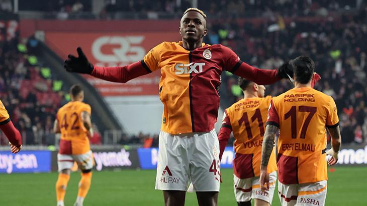 Galatasaray'da Victor Osimhen gösteri yapıyor! 1 galatasarayda victor osimhen gosteri yapiyor ZsGPhNT9