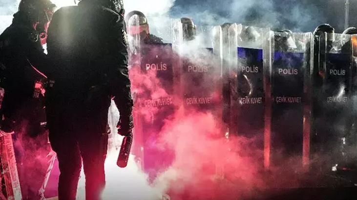 İBB soruşturması! Müsaadesiz şovlarda gözaltına alınan 102 bireye tahliye kararı 1 ibb sorusturmasi musaadesiz sovlarda gozaltina alinan 102 bireye tahliye karari j8NGW7Jy