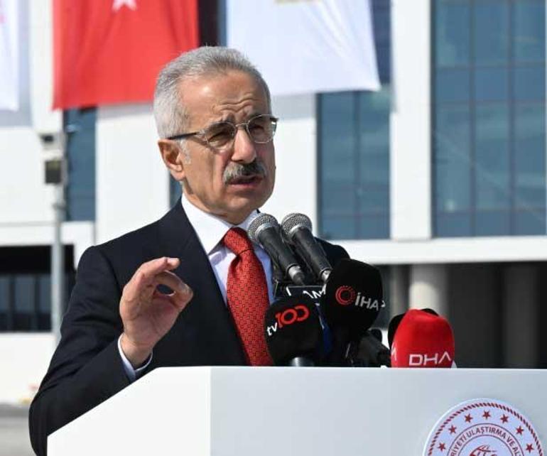 İstanbul Havalimanı'nda üçlü pist operasyonu! Tarih belirli oldu: Avrupa'da birinci uygulayan Türkiye olacak 2 istanbul havalimaninda uclu pist operasyonu tarih belirli oldu avrupada birinci uygulayan turkiye olacak 0