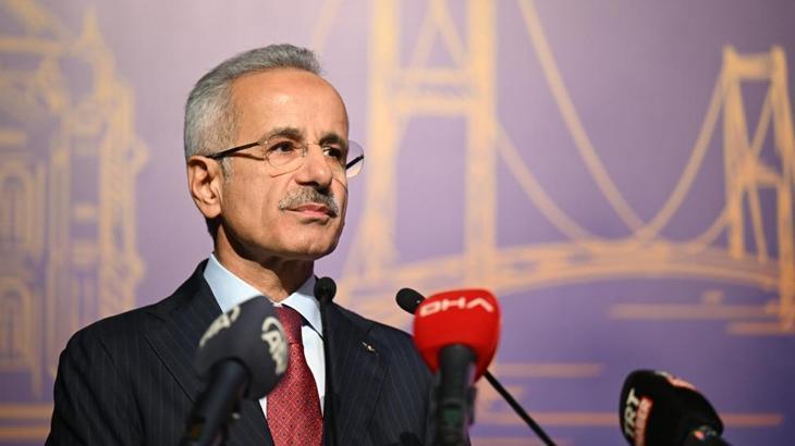 İstanbul sarsıntısı köprü ve otoyolları etkiledi mi? Bakan Uraloğlu açıkladı 1 istanbul sarsintisi kopru ve otoyollari etkiledi mi bakan uraloglu acikladi Ztws37Zg