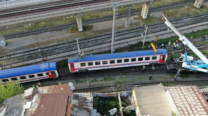 İzmir’de boş yolcu treni vagonu raydan çıktı 6 izmirde bos yolcu treni vagonu raydan cikti 4 J8UBPdQ4