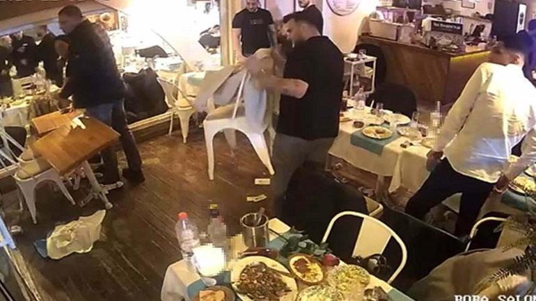 İzmir’de dehşet anları! Restoranda rastgele ateş açtı 3 izmirde dehset anlari restoranda rastgele ates acti 1 8yeBlZBw