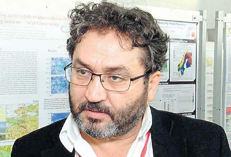 Kırılan yarar yeni senaryolar! Beklenen zelzele İstanbul'a yaklaştı mı? 3 kirilan yarar yeni senaryolar beklenen zelzele istanbula yaklasti mi 1 weFc6rm1