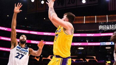 luka doncic gosteri yapti lakers seriyi 1 1 yapti UGWjsDci
